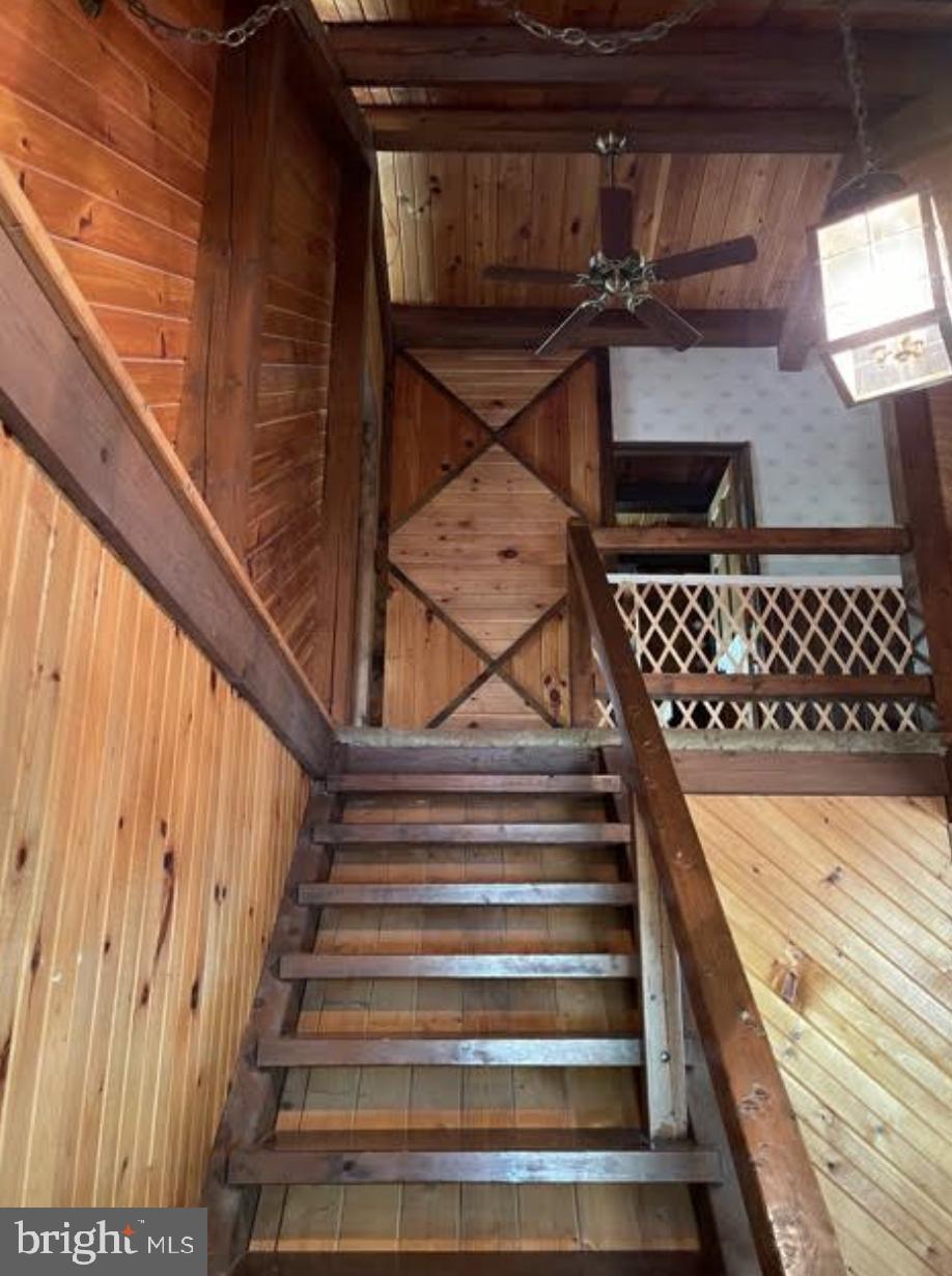 627 Hollow Road Delta, PA 17314 - Photo 13 of 38 Gallery Image 13