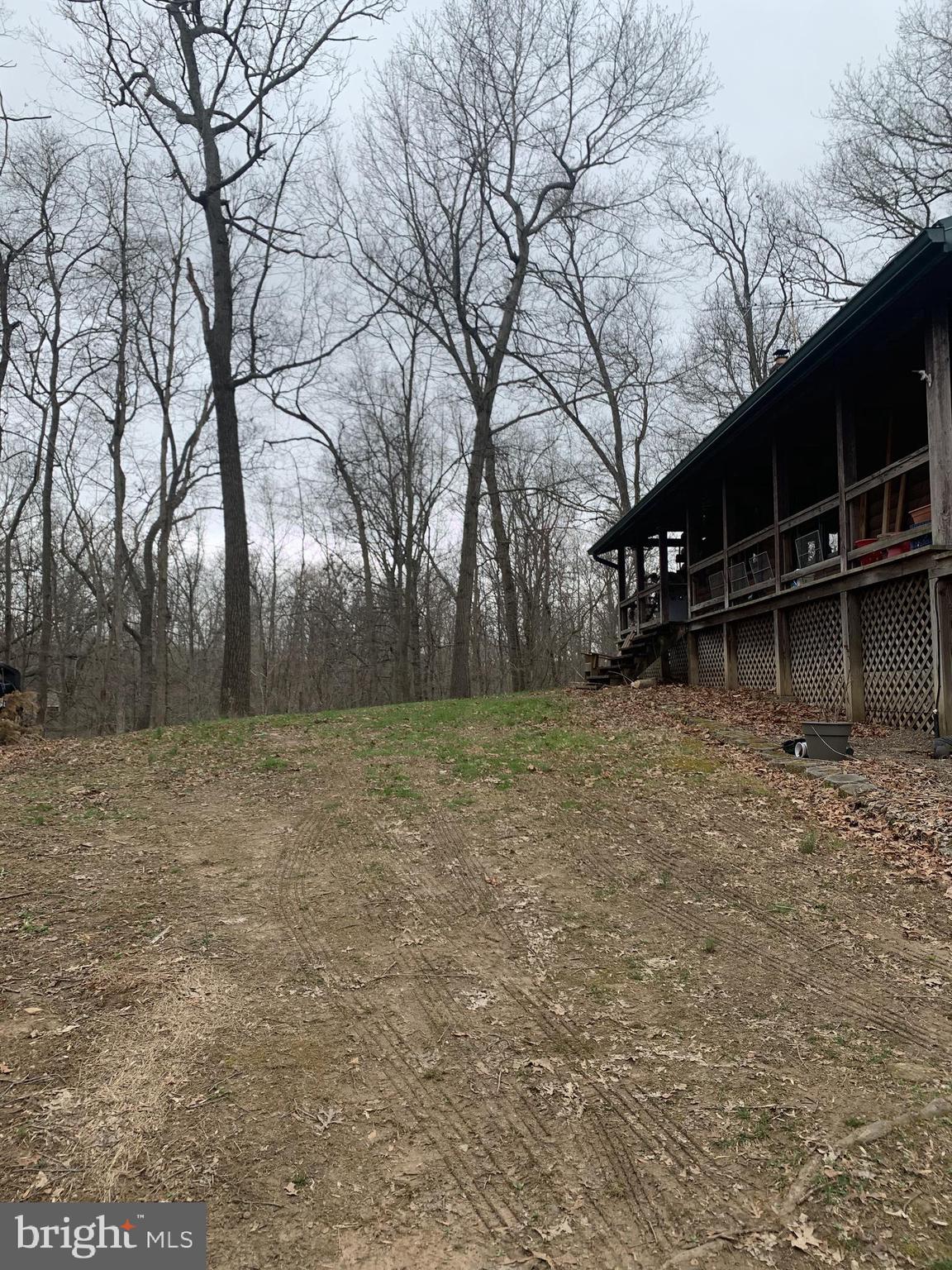 627 Hollow Road Delta, PA 17314 - Photo 3 of 38 Gallery Image 3