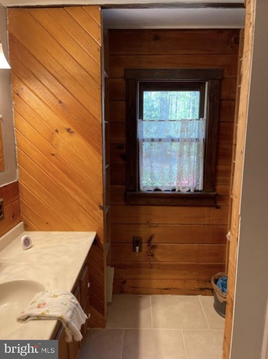 627 Hollow Road Delta, PA 17314 - Photo 25 of 38 Gallery Image 25