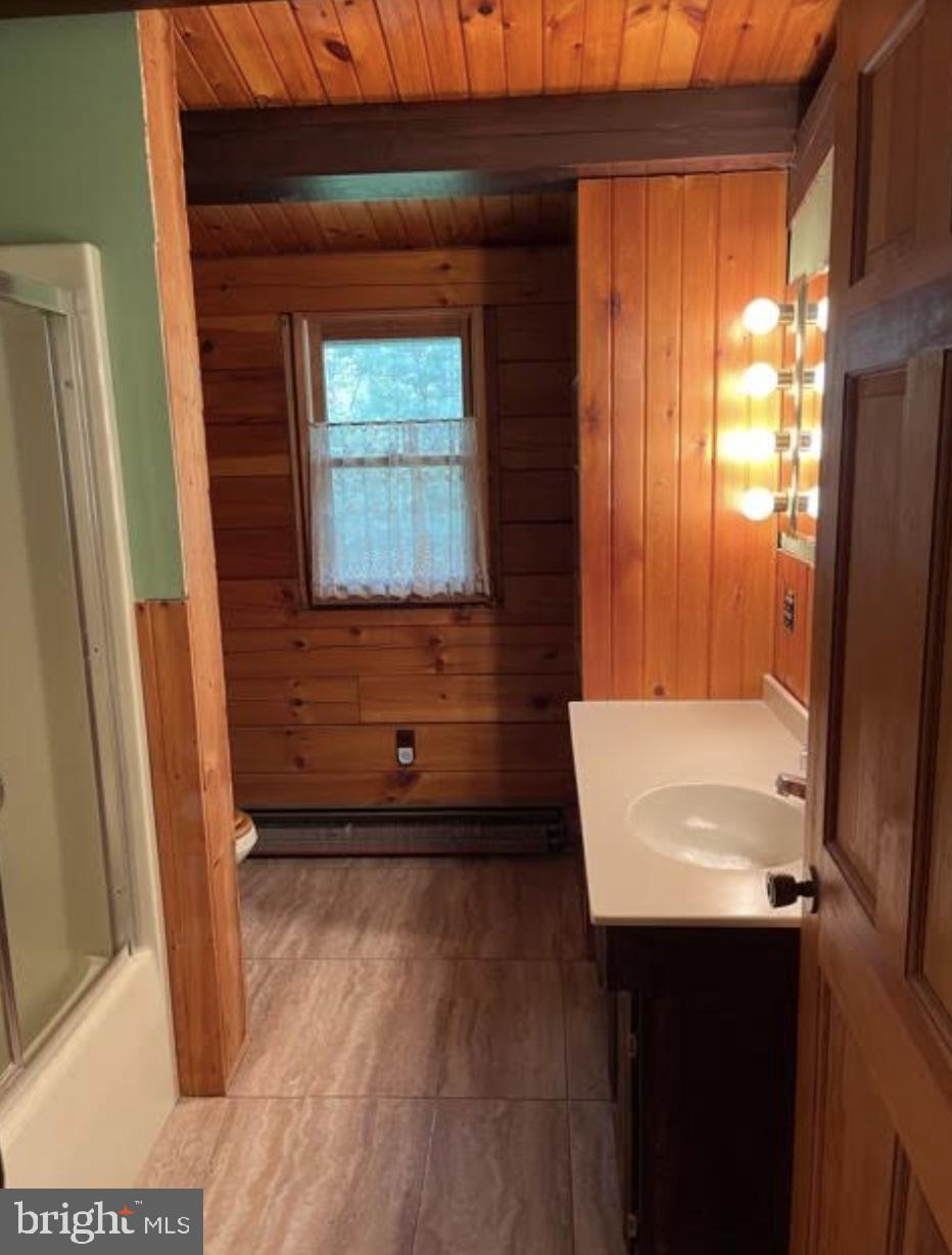 627 Hollow Road Delta, PA 17314 - Photo 34 of 38 Gallery Image 34