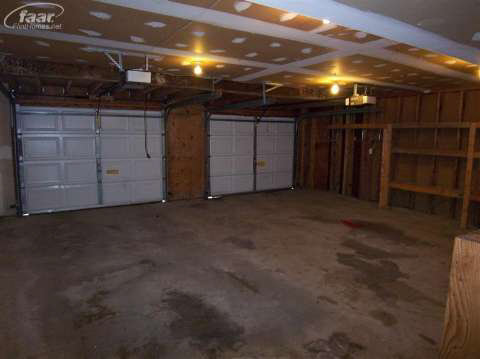 8053 Potter Road Flushing, MI 48433 - Photo 16 of 18 20360107-15.JPG