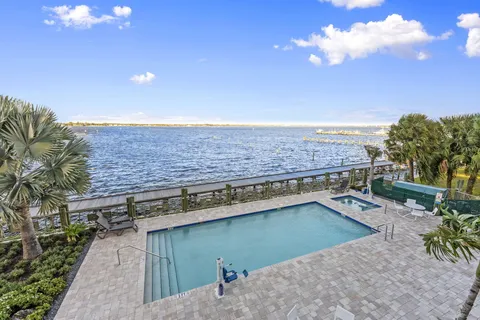 $2,490,000 | 41 Southwest Seminole Street, Unit 206, Stuart, FL 34994