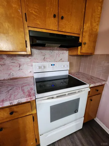 $240,000 | 166 Martins Lane, Madison Heights, VA 24572