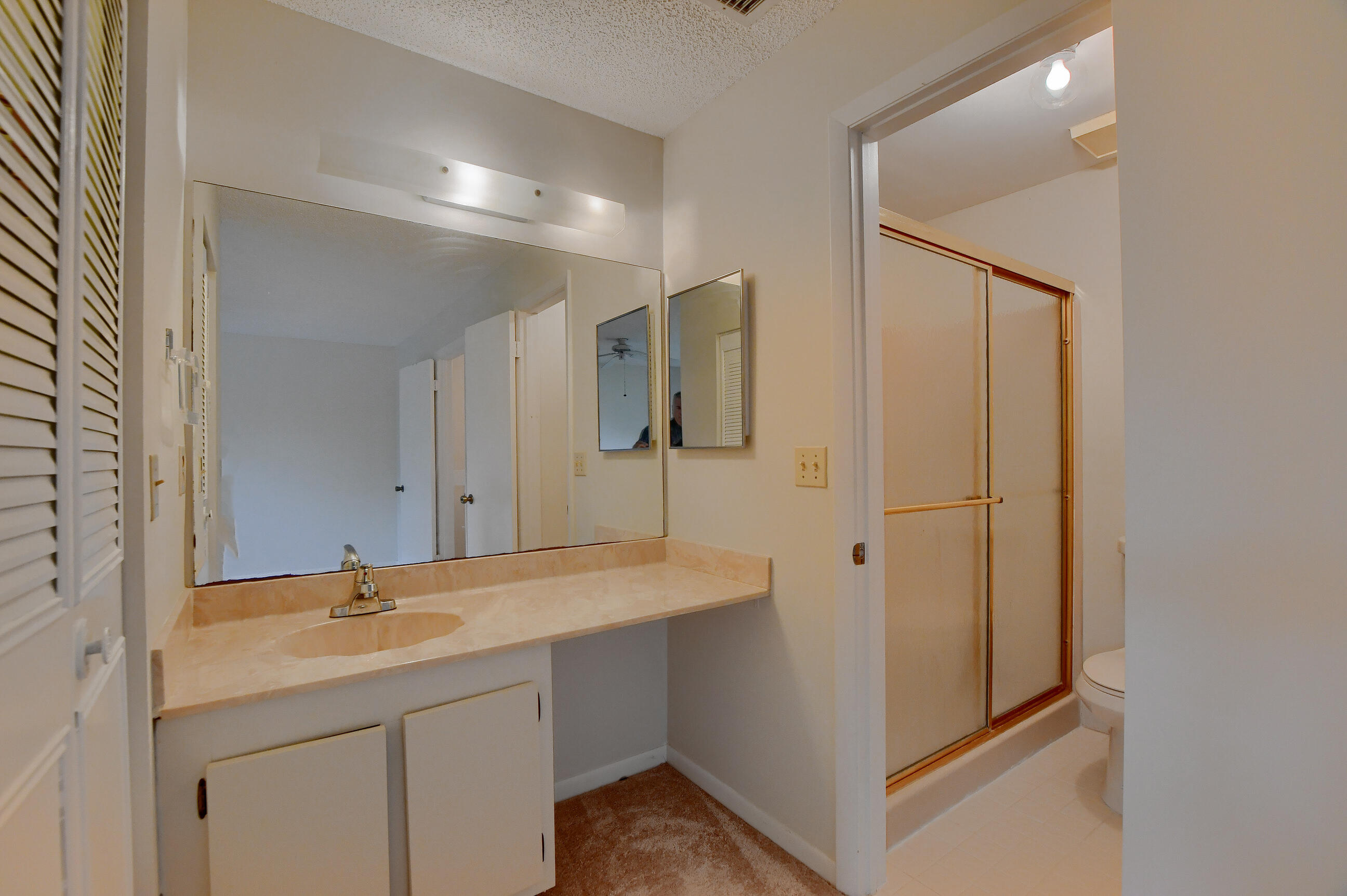 6489 Boca Circle Boca Raton, FL 33433 - Photo 22 of 31 23_ebf_6730-hdr(5)