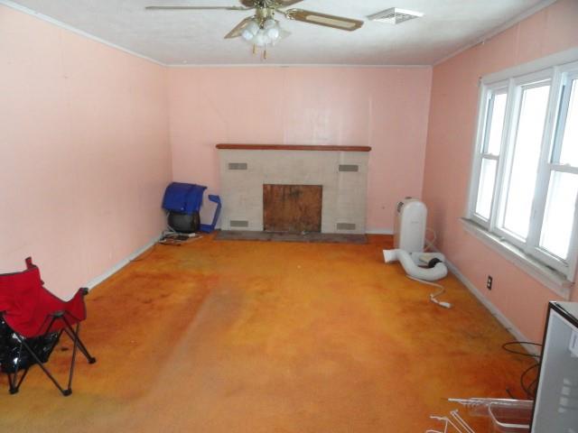 1573 Branchton Road Hilliards, PA 16040 - Photo 10 of 18