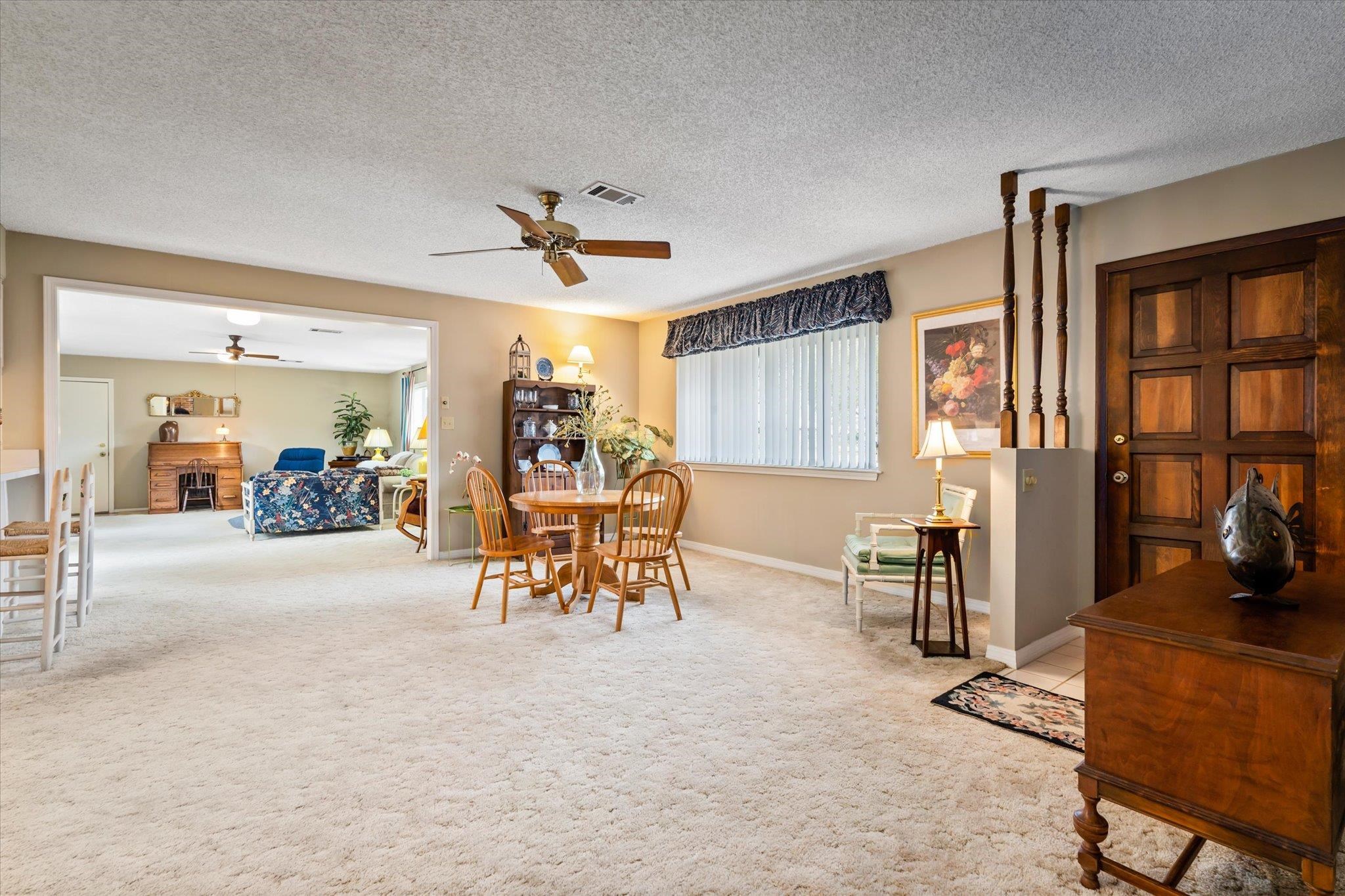 628 East Pedigo Avenue Foley, AL 36535 - Photo 4 of 46