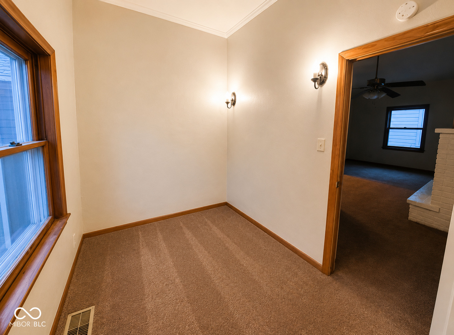 718 Main Street Elwood, IN 46036 - Photo 20 of 24
