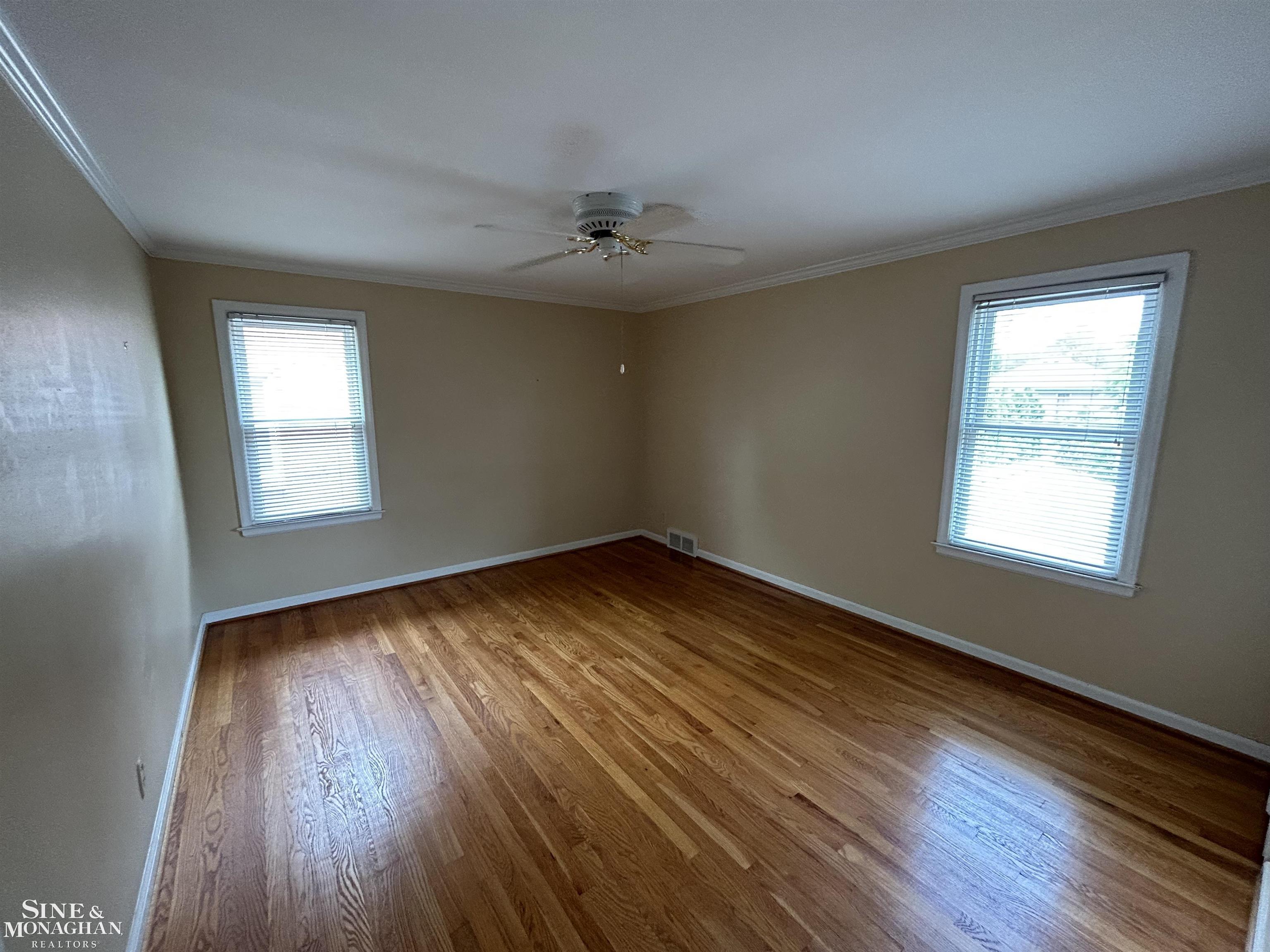 478 Fisher Road Grosse Pointe Farms, MI 48230 - Photo 5 of 10