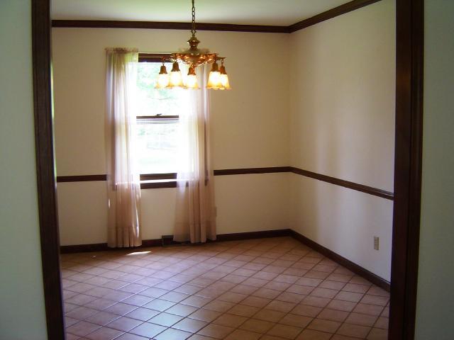 12779 Wembly Road Carmel, IN 46033 - Photo 7 of 12 Gallery Image 7