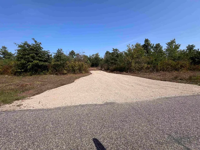 $69,900 | Parkway Road, Unit 8, Crivitz, WI 54114