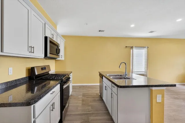 $2,250 | 24134 Breckenridge Hts Lane, Spring, TX 77373