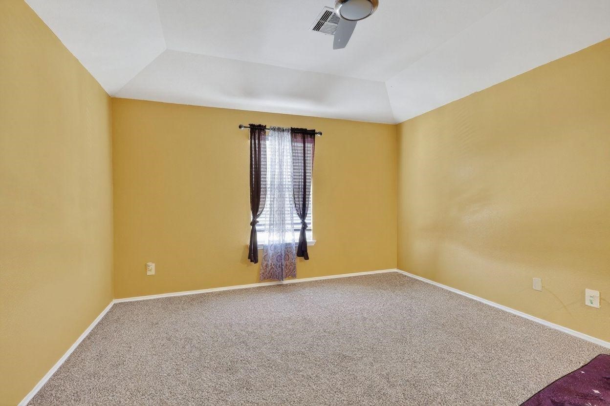 24134 Breckenridge Hts Lane Spring, TX 77373 - Photo 8 of 18