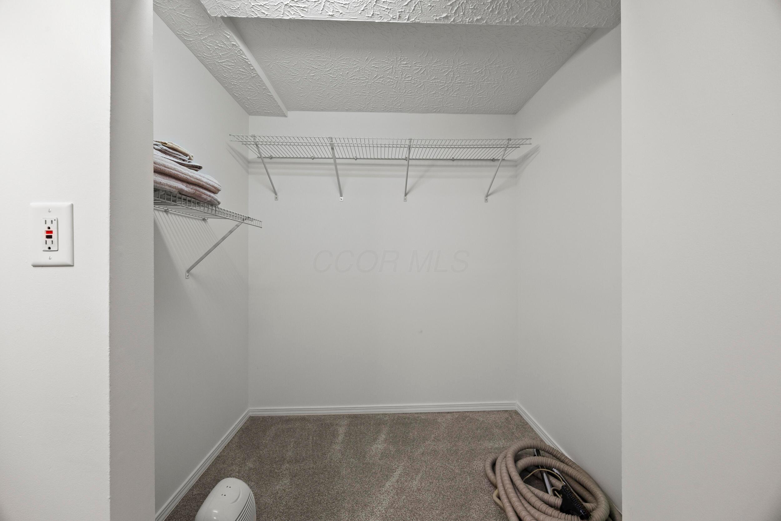 11210 Milnor Road Pickerington, OH 43147 - Photo 51 of 61 53_4x3a9058