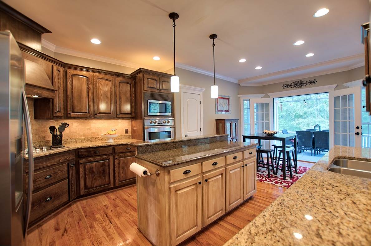 512 Riverton Court Moore, SC 29369 - Photo 3 of 36 Gallery Image 3