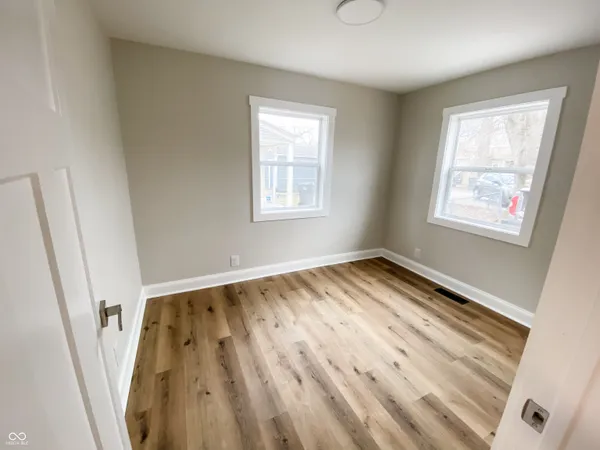 $216,900 | 1142 South Keystone Avenue, Indianapolis, IN 46203