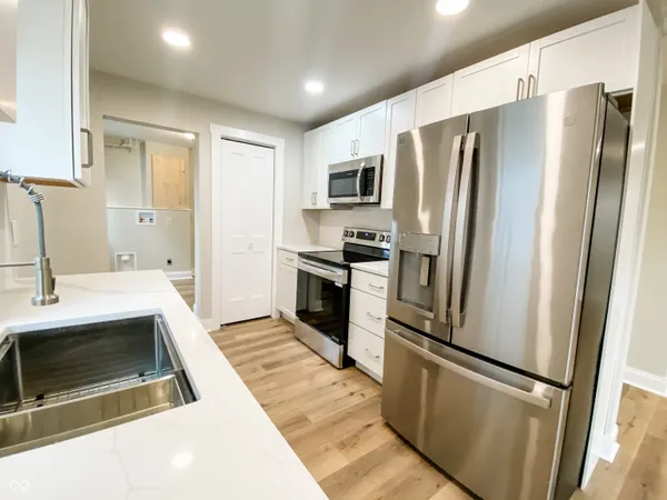 $216,900 | 1142 South Keystone Avenue, Indianapolis, IN 46203