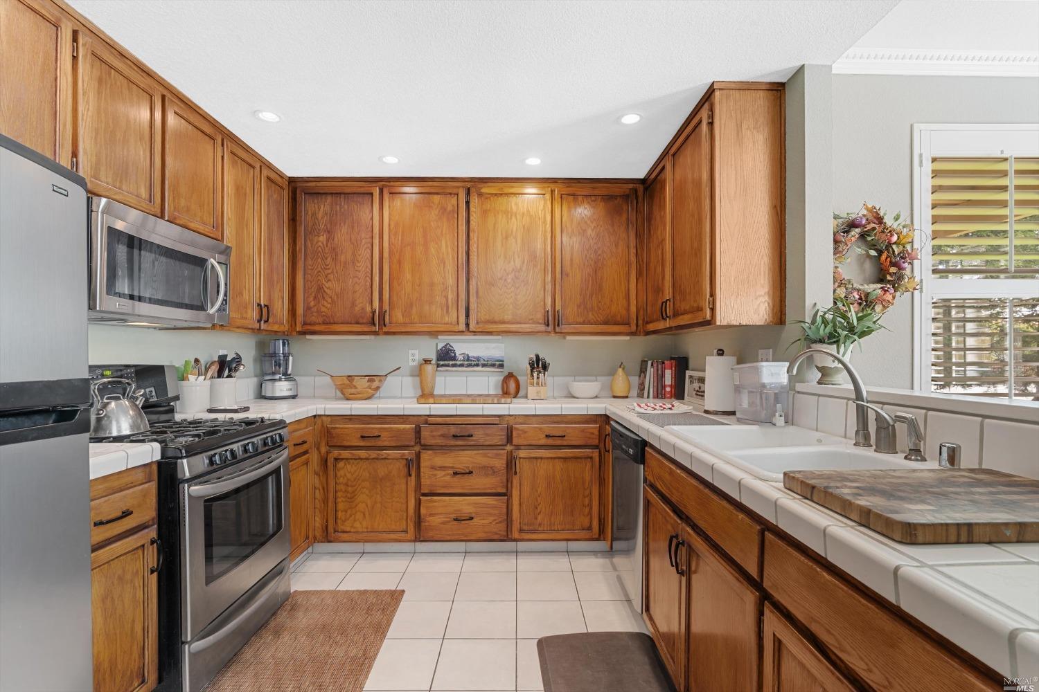 663 Cherry Avenue Sonoma, CA 95476 - Photo 11 of 22