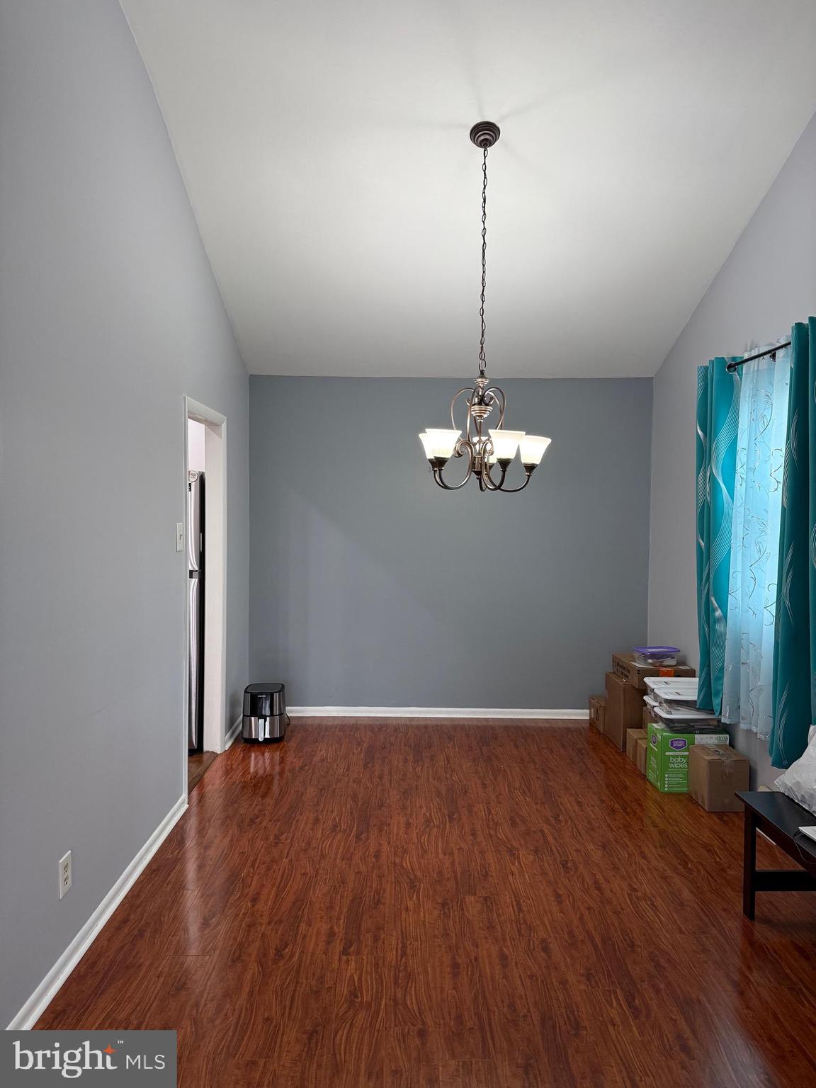 586 Kismet Road Philadelphia, PA 19115 - Photo 6 of 20 Dining room
