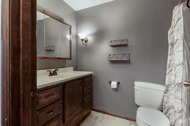 $325,000 | 1255 West 14th S Street, Mountain Home, ID 83647