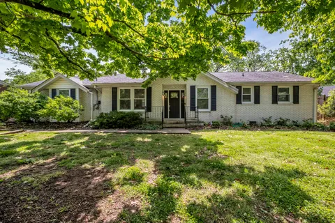 $524,000 | 138 Carriage Drive, Nashville, TN 37221