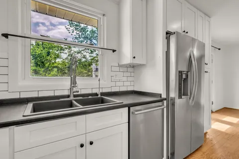 $524,000 | 138 Carriage Drive, Nashville, TN 37221