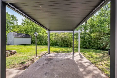 $524,000 | 138 Carriage Drive, Nashville, TN 37221