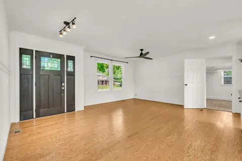 $524,000 | 138 Carriage Drive, Nashville, TN 37221