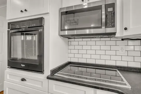 $524,000 | 138 Carriage Drive, Nashville, TN 37221