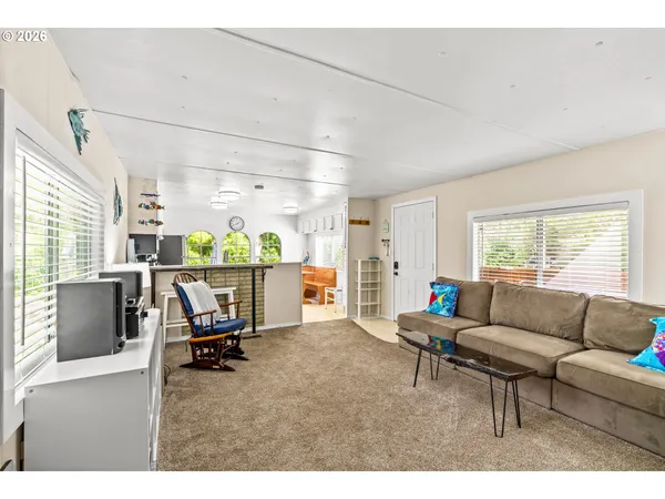 $329,000 | 4835 Gloria Gayle Way, Florence, OR 97439