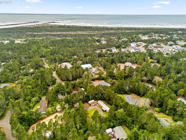 $329,000 | 4835 Gloria Gayle Way, Florence, OR 97439