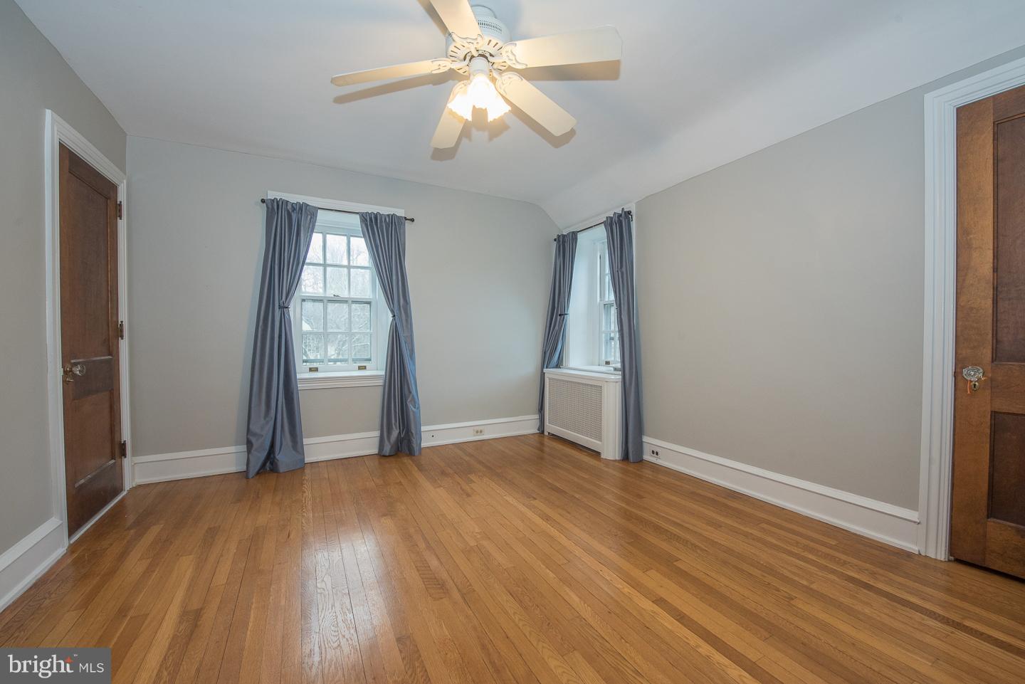 675 Brooke Road Wayne, PA 19087 - Photo 20 of 25 master bedroom