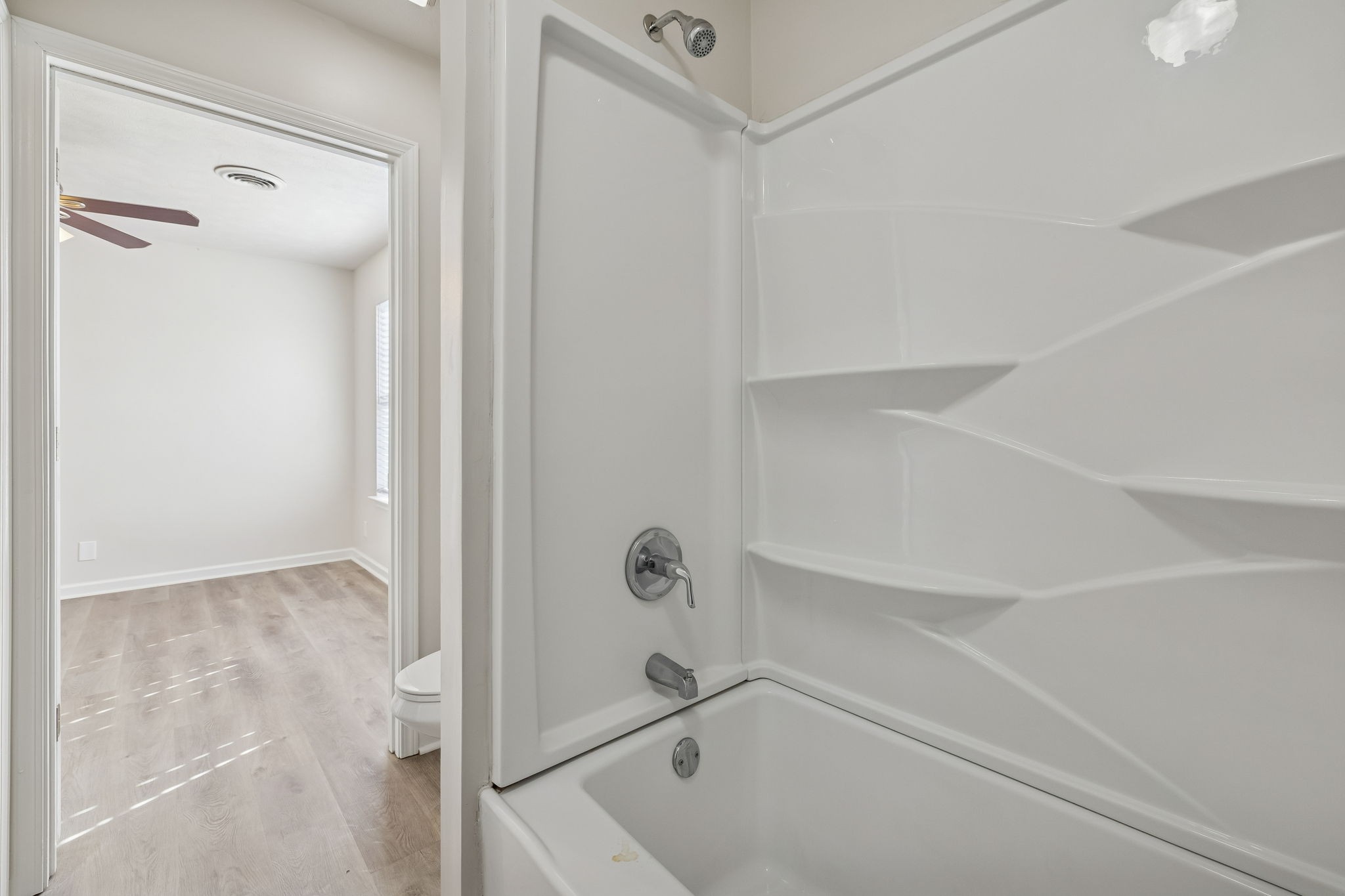 2607 Landrum Court Springfield, TN 37172 - Photo 30 of 37 a bathroom with a shower