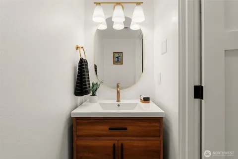 $1,195,995 | 13348 11th Avenue Northeast, Seattle, WA 98125