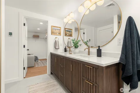 $1,195,995 | 13348 11th Avenue Northeast, Seattle, WA 98125