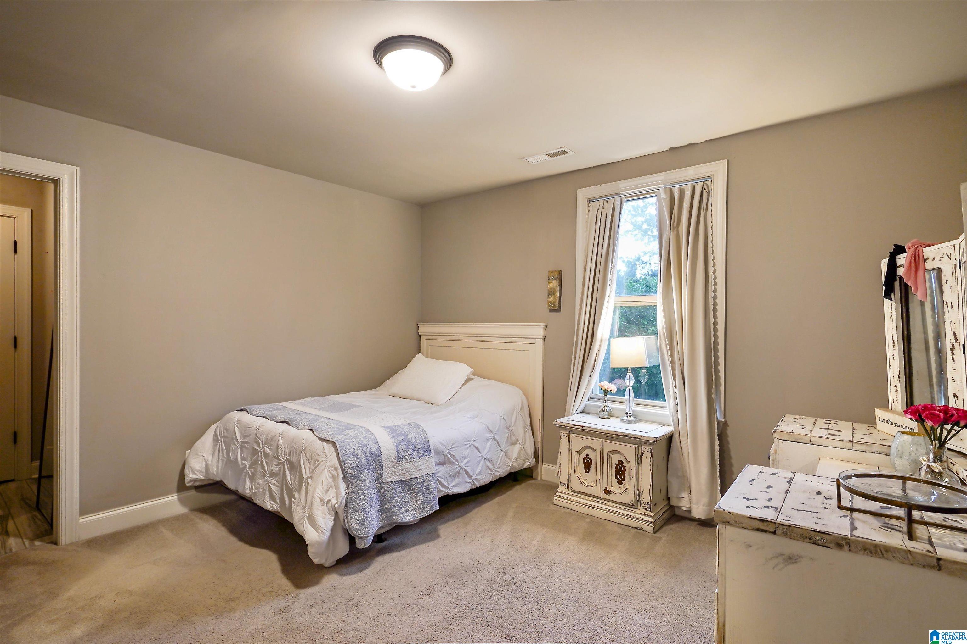 220 Sterling Gate Lane Alabaster, AL 35007 - Photo 32 of 67