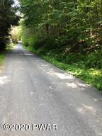 15 Big Woods II Road Greentown, PA 18426 - Photo 8 of 9