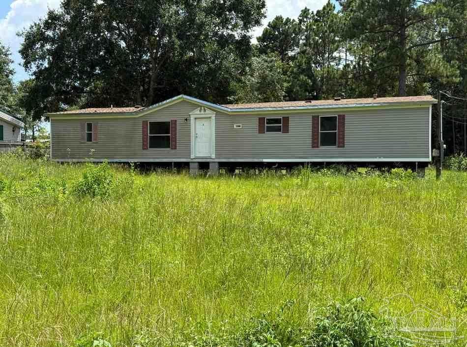 1491 Chemstrand Road, Unit 13 Cantonment, FL 32533 - Photo 4 of 10 Gallery Image 4