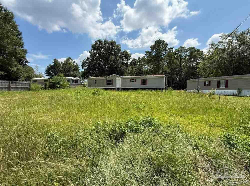 1491 Chemstrand Road, Unit 13 Cantonment, FL 32533 - Photo 5 of 10 Gallery Image 5