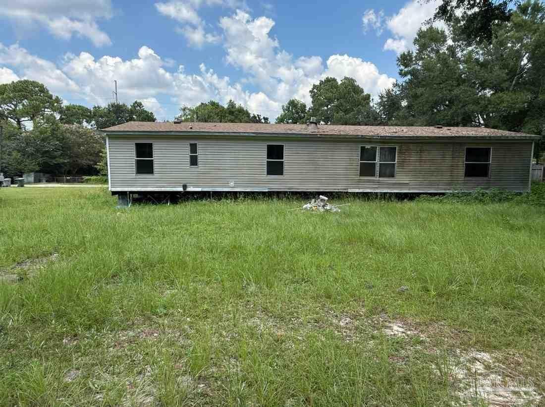 1491 Chemstrand Road, Unit 13 Cantonment, FL 32533 - Photo 9 of 10 Gallery Image 9