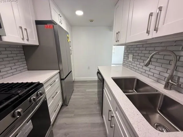 $3,000 | 306 Hamilton Avenue, Hewlett, NY 11557