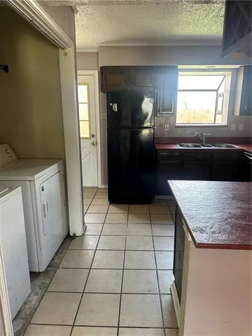 $1,300 | Undisclosed Address, Destrehan, LA 70047