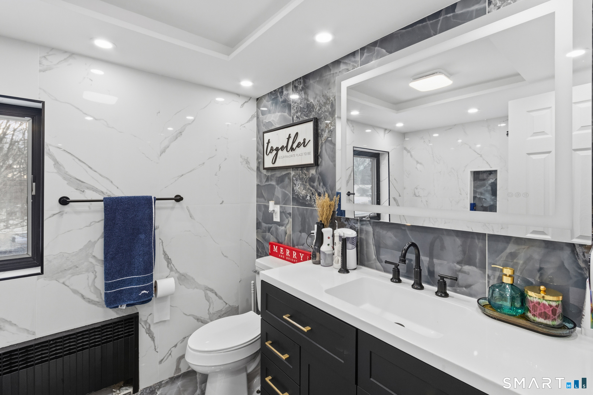 589 Racebrook Road Orange, CT 06477 - Photo 31 of 39