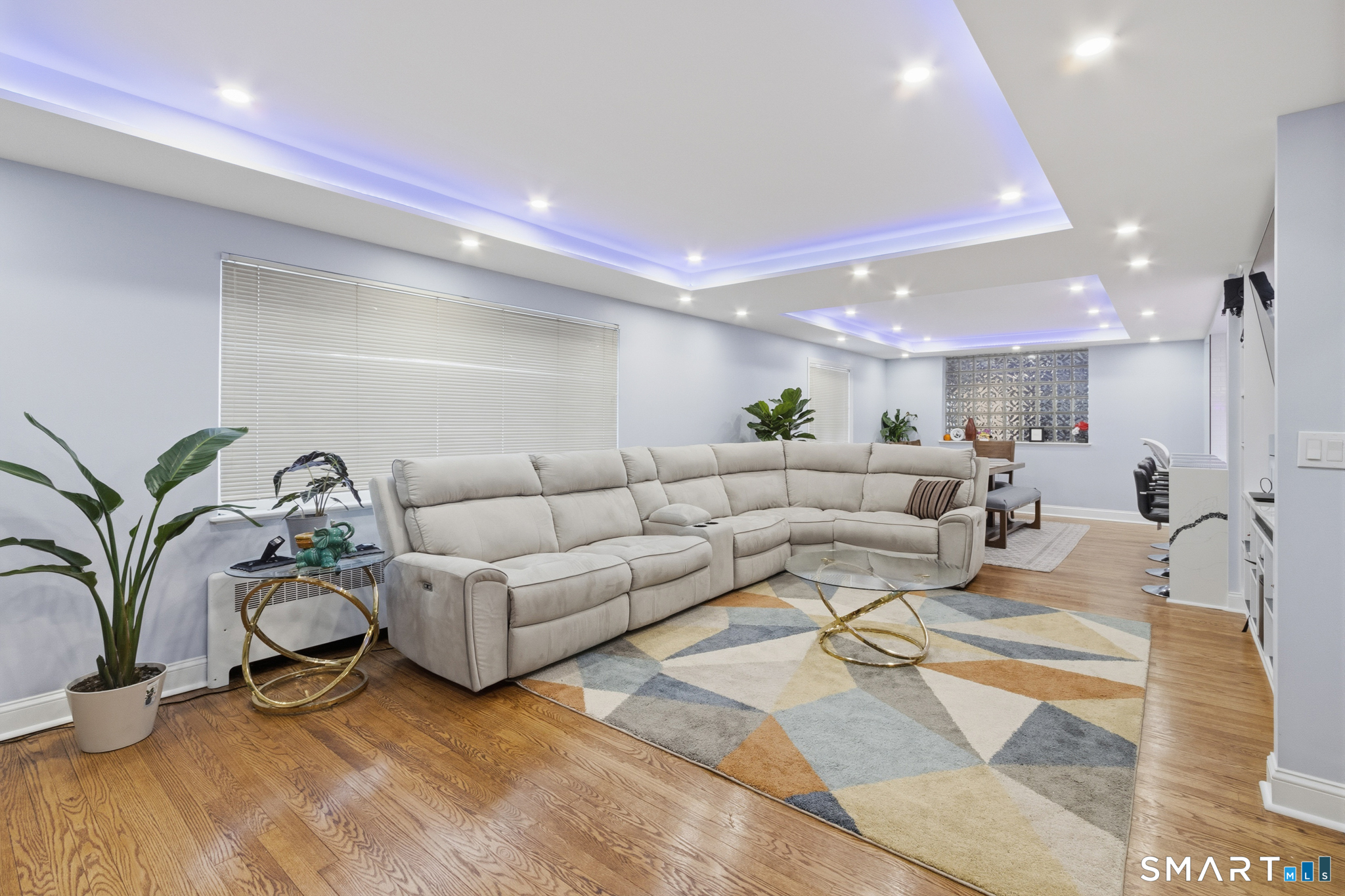 589 Racebrook Road Orange, CT 06477 - Photo 8 of 39