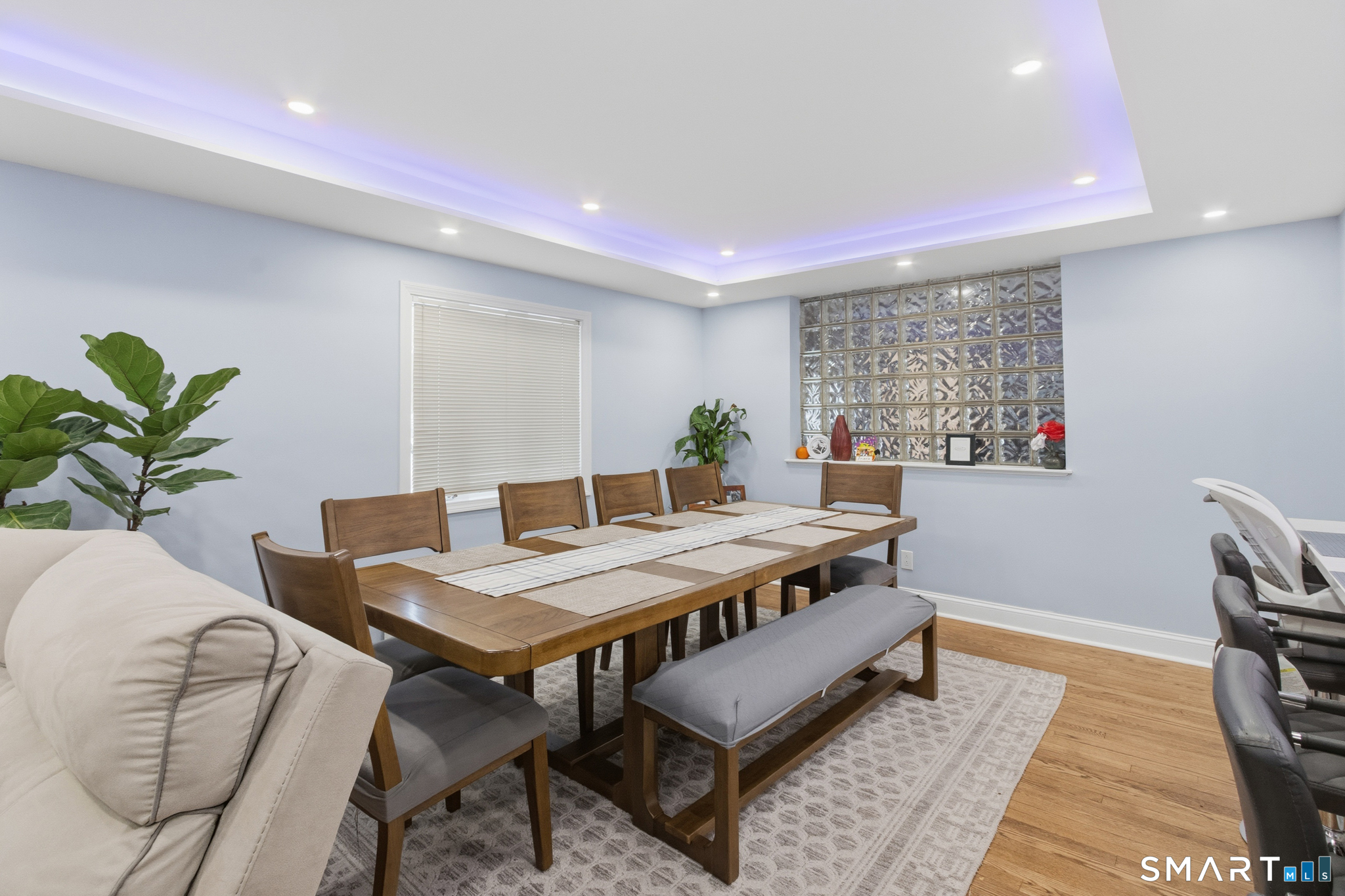 589 Racebrook Road Orange, CT 06477 - Photo 9 of 39