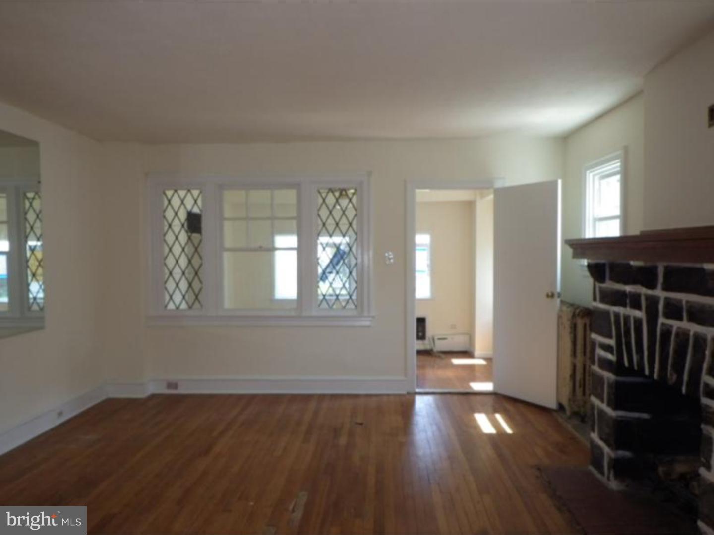 18 Strathmore Road Havertown, PA 19083 - Photo 3 of 20