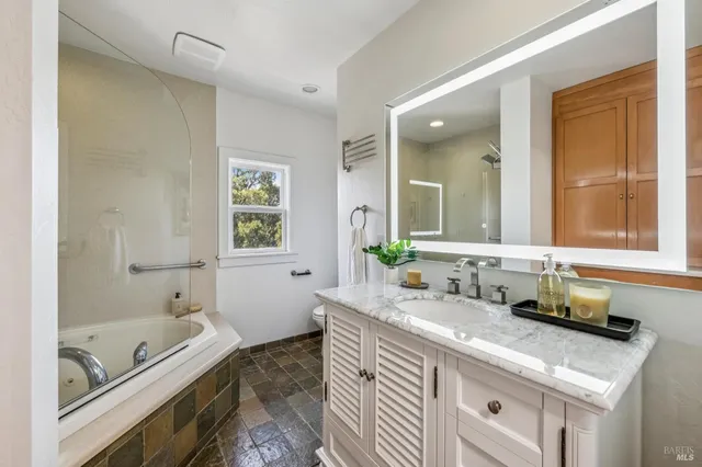 $1,850,000 | 2125 Trinity Road, Glen Ellen, CA 95442