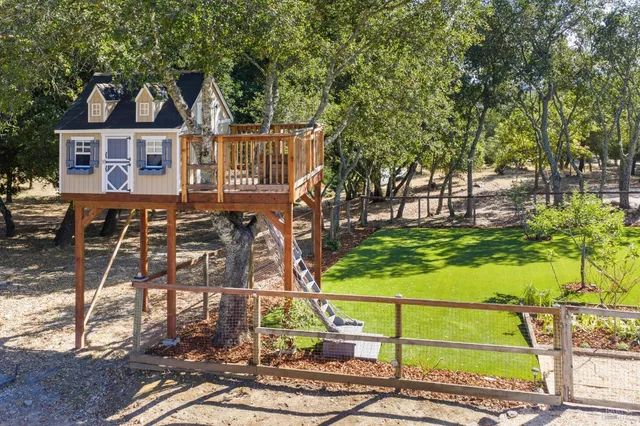 $1,850,000 | 2125 Trinity Road, Glen Ellen, CA 95442