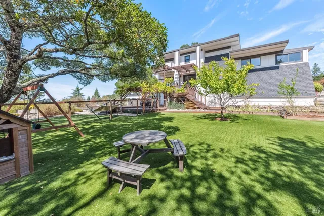 $1,850,000 | 2125 Trinity Road, Glen Ellen, CA 95442