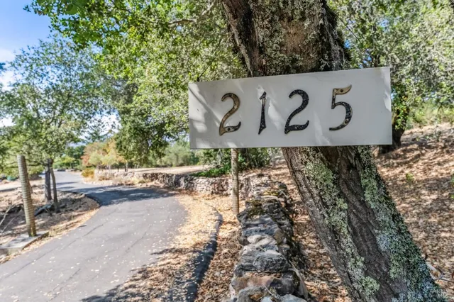 $1,850,000 | 2125 Trinity Road, Glen Ellen, CA 95442