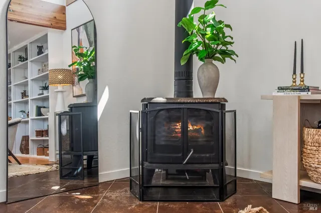 $1,850,000 | 2125 Trinity Road, Glen Ellen, CA 95442